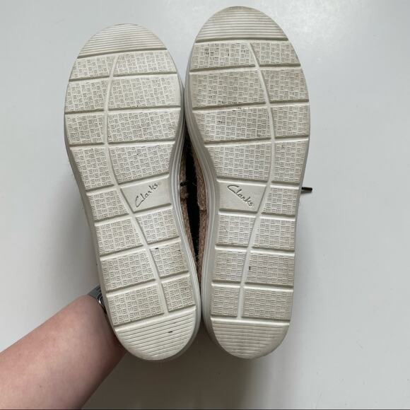 Clarks Black Nubuck Lace Up Marie Mist Sneaker - Picture 9 of 10